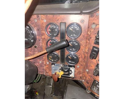  International 9400 Instrument Cluster #