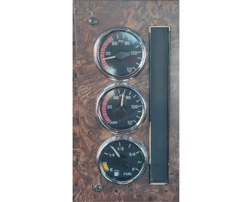  International 9400 Instrument Cluster #