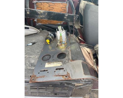 INTERNATIONAL 9400 Instrument Cluster