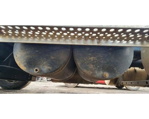  International 9900I Air Tank #