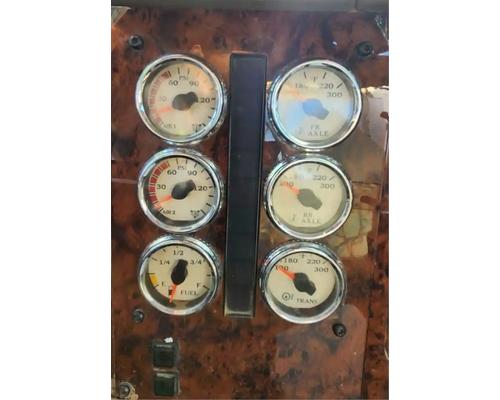  International 9900I Instrument Cluster #