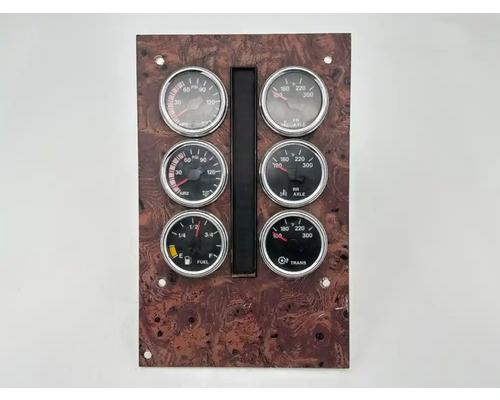  International 9900I Instrument Cluster #