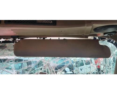  International 9900I Visor #