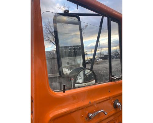 international-co-1750b-windshield #720471
