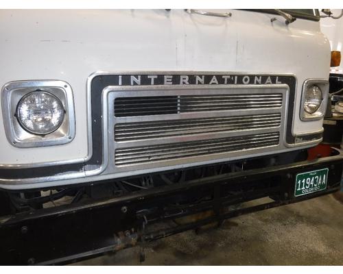 INTERNATIONAL CO1710B CABOVER Grille
