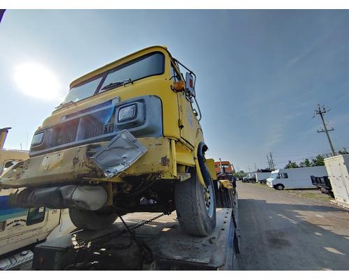 INTERNATIONAL COF-5370 Complete Vehicle