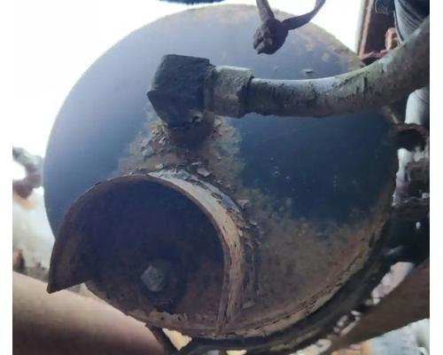  International COF-9670 Air Tank #