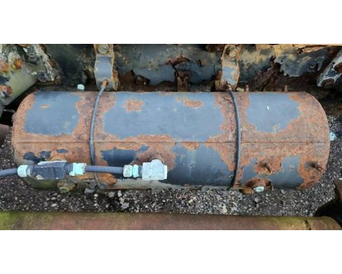  International COF-9670 Air Tank #
