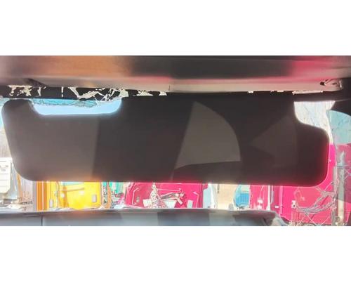  International CT660 Visor #