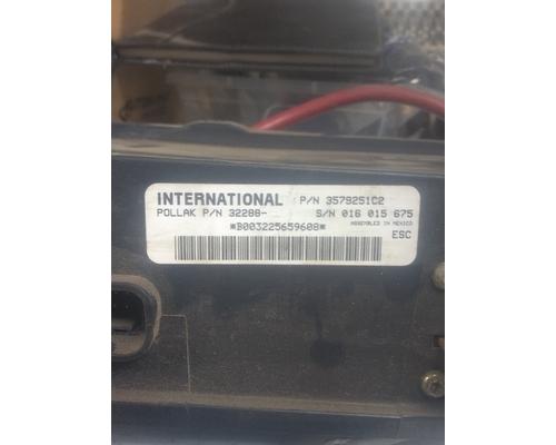 INTERNATIONAL DT 466E Cab Control Module ECM