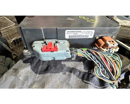 INTERNATIONAL DT 466E Cab Control Module ECM