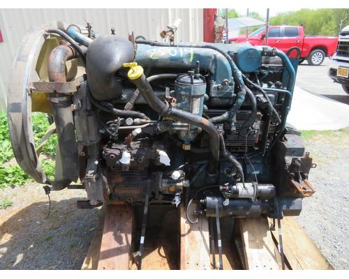2006 INTERNATIONAL DT 466E Engine Assembly #