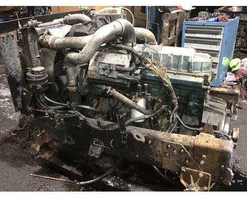 INTERNATIONAL DT 466E Engine Assembly