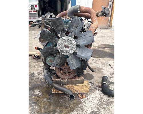 INTERNATIONAL DT 466E Engine Assembly