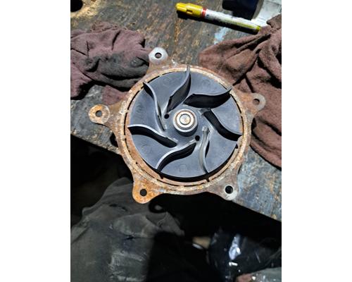 INTERNATIONAL DT466E Maxxforce Water Pump