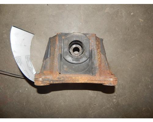 INTERNATIONAL DT466E Engine Mounts OEM# 3549169C2 in Holland, MI #52570