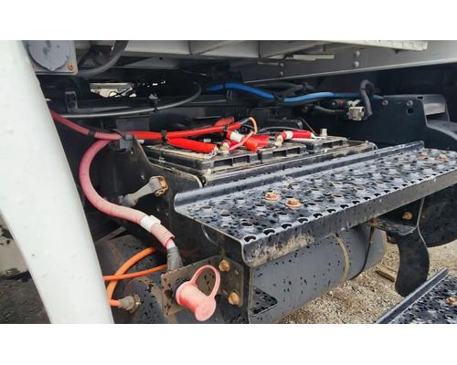  International DuraStar 4300 Battery Box #
