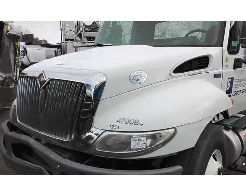  International DuraStar 4300 Hood #