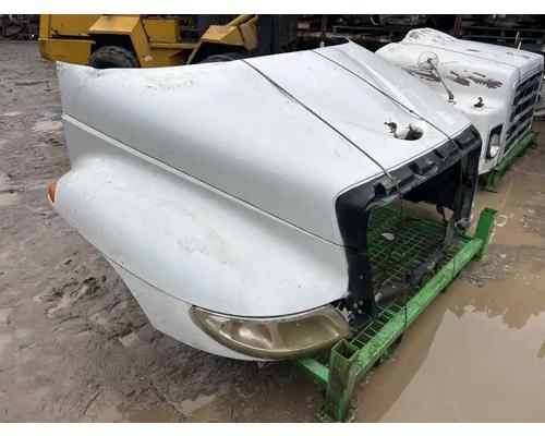  International DuraStar 4300 Hood #