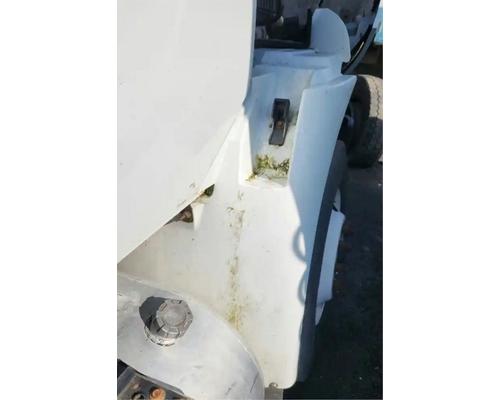  International DuraStar 4400 Fender Extension #
