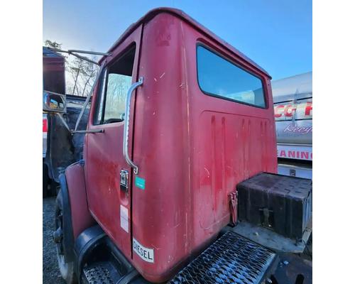 International F-1924; F-1954 Cab #1444586 International F-1924; F-1954 Cab #1444586