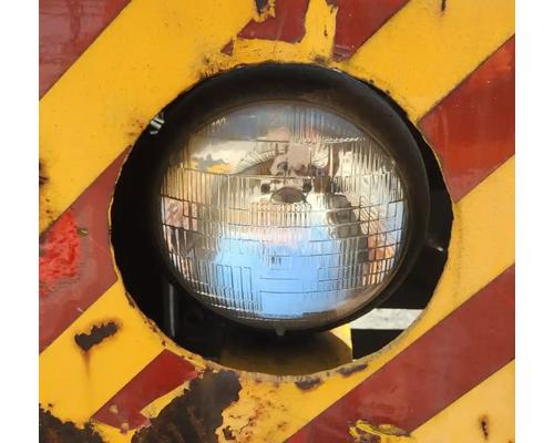 International F-2554 Headlamp Assembly # International F-2554 Headlamp Assembly #