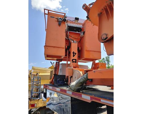 INTERNATIONAL F-2574 Dismantled Vehicles