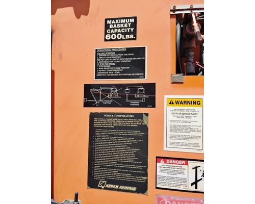 INTERNATIONAL F-2574 Dismantled Vehicles