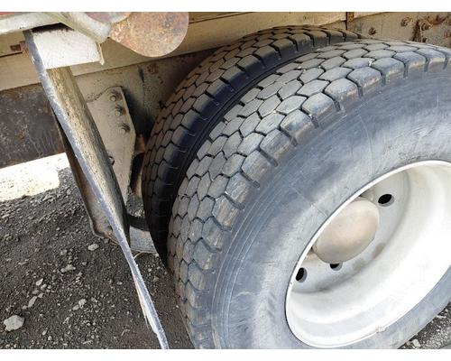 INTERNATIONAL F-9300 SBA Rebuilders