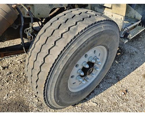 INTERNATIONAL F-9300 SBA Rebuilders