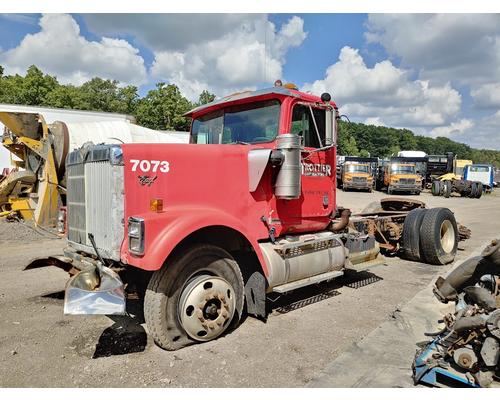INTERNATIONAL F-9370 Parts Vehicles