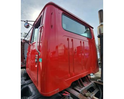 international-f2574-cab #1444723