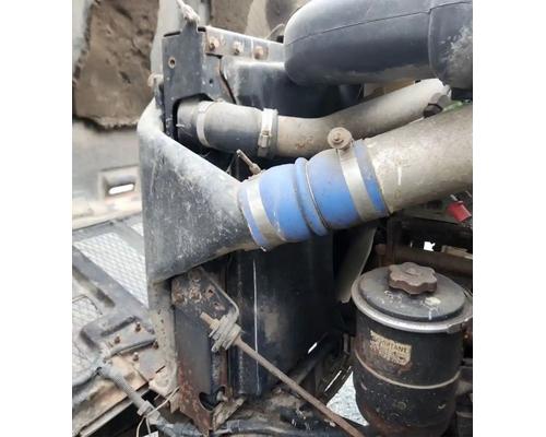  International F2574 Intercooler #