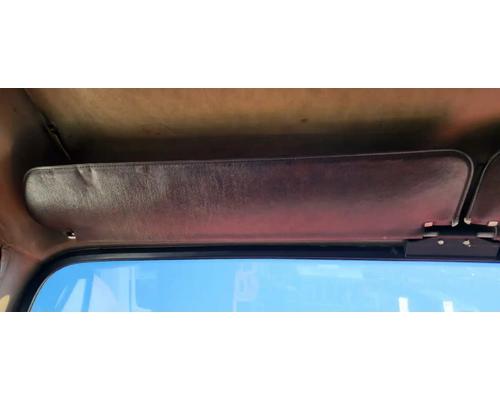 international-f2574-visor #1444825