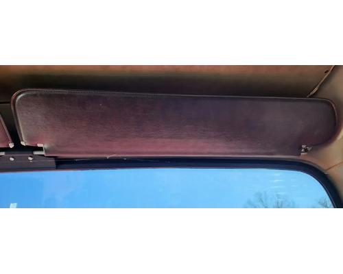 international-f2574-visor #1444826