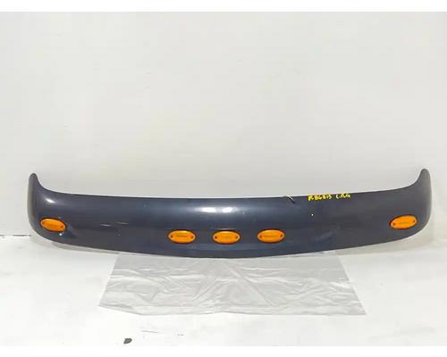  International LA617 Visor #