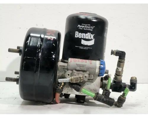  International LT625 Air Dryer #