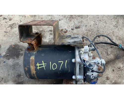 INTERNATIONAL LT625 Air Dryer