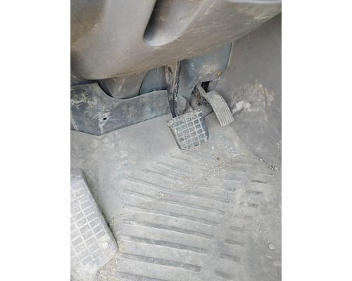 INTERNATIONAL LT625 Complete Vehicle