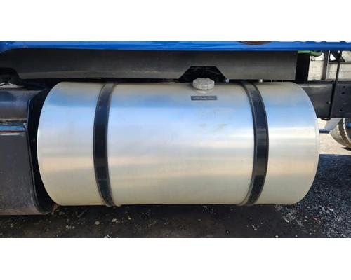 international-lt625-fuel-tank #1445030
