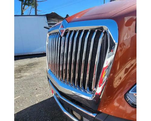  International LT625 Grille #