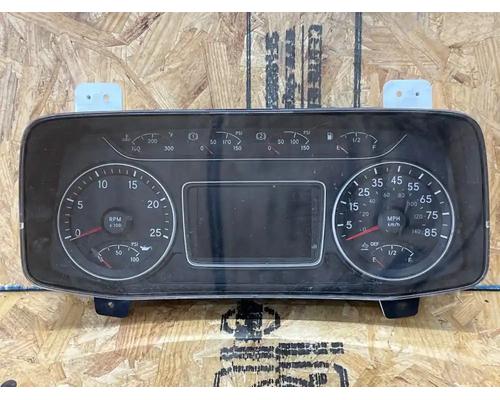  International LT625 Instrument Cluster #