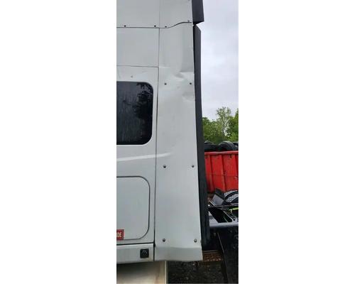 international-lt625-sleeper-fairing #1428633