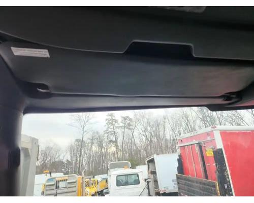  International LT625 Visor #