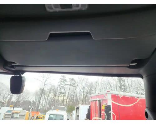  International LT625 Visor #