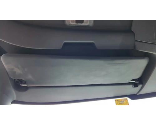  International LT625 Visor #