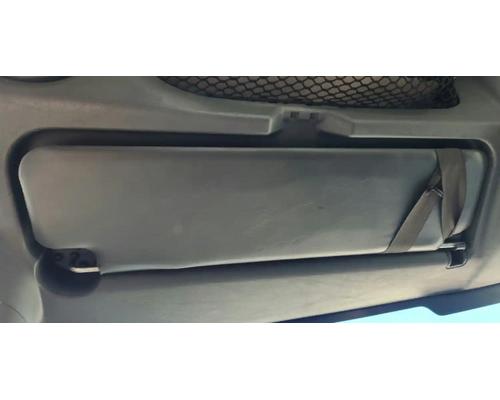  International LT625 Visor #