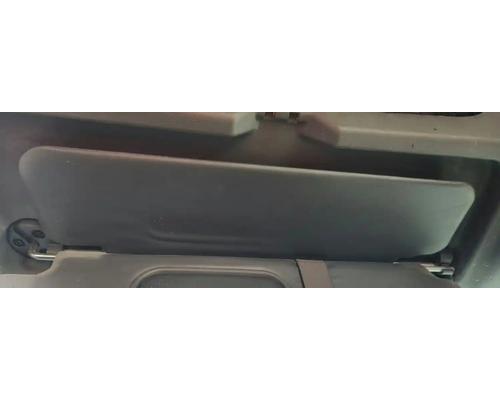  International LT625 Visor #
