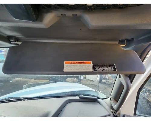  International LT625 Visor #