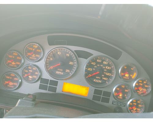 INTERNATIONAL Lonestar Complete Vehicle